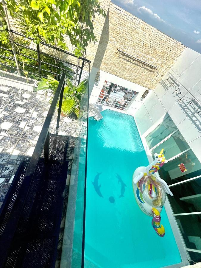 White Penthouse-rooftop Pool Private -central * TP. Hồ Chí Minh